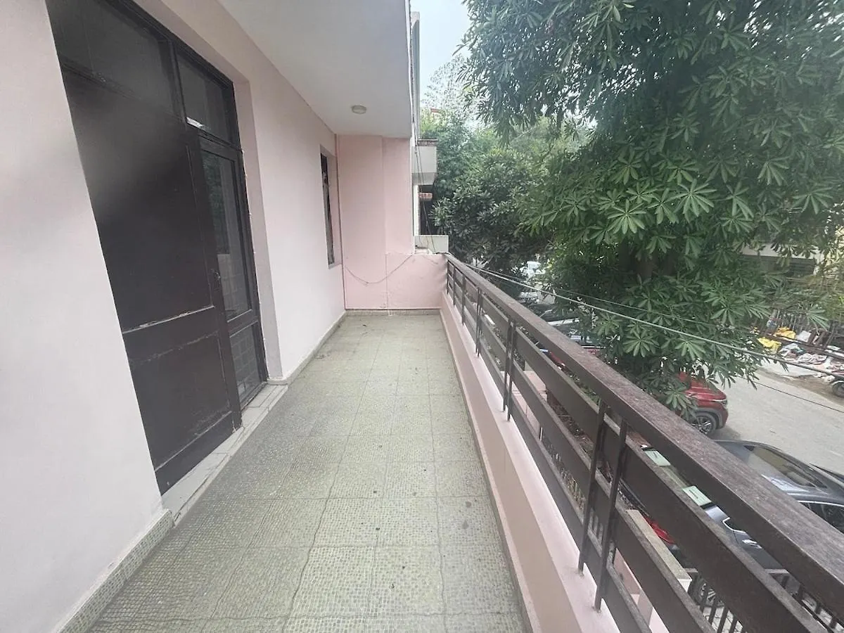 Full 1Bhk In Lush Green Society 구르가온 인도
