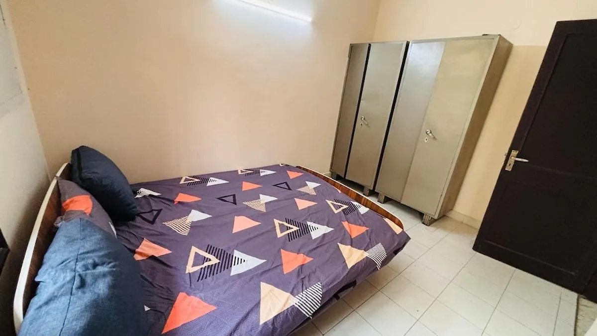 펜션 Full 1Bhk In Lush Green Society 구르가온 인도