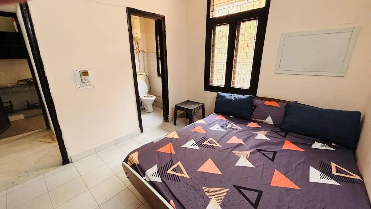 펜션 Full 1Bhk In Lush Green Society 구르가온